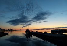 Photo of Встреча заката на речном катере